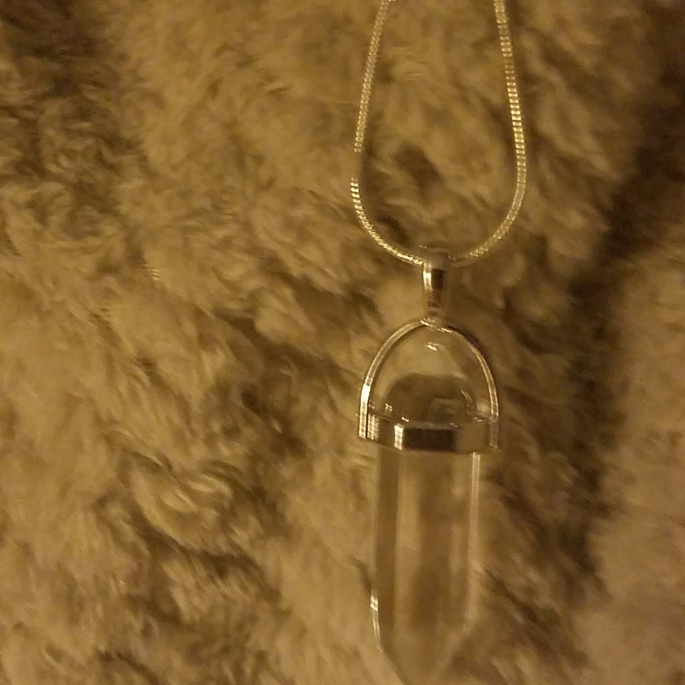 Necklace - clear